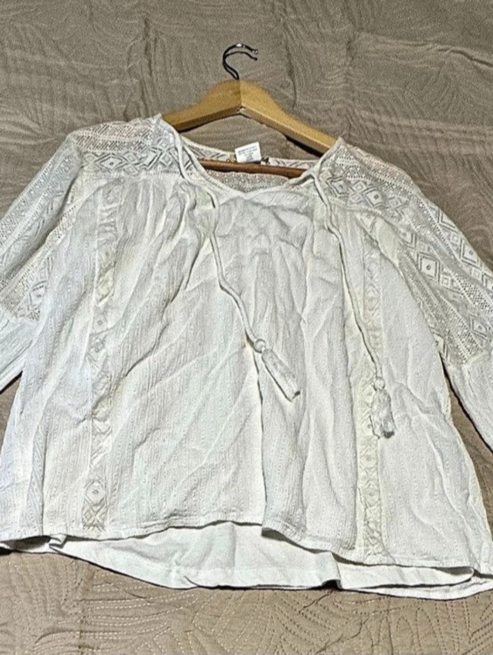 Sweet Magnolia Geometric Lace Sleeve Blouse in White Size Large